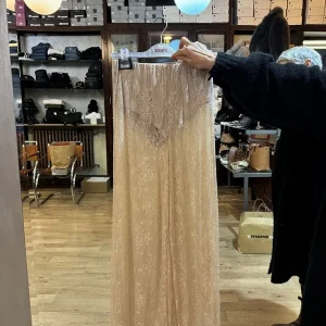 Pantalone pizzo kontatto