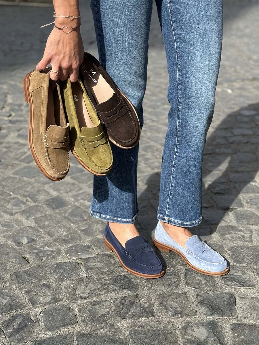 “Elsa” Mocassino in Camoscio Cielo - immagine 3