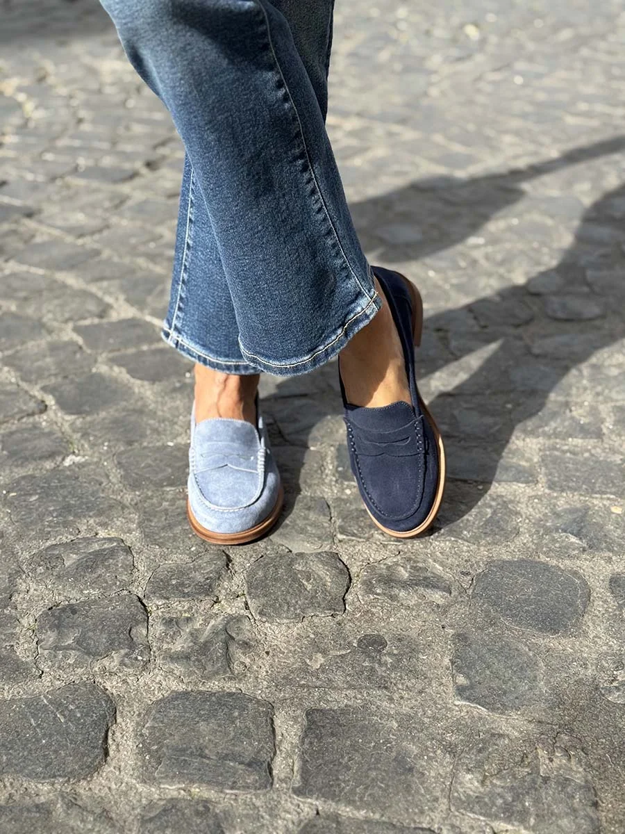 “Elsa” Mocassino in Camoscio Blu Navy - immagine 3