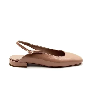 “Lea” Mules in Vernice Nude