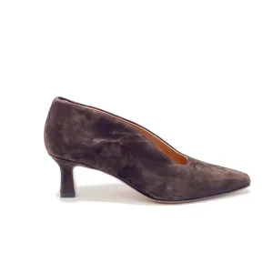 “Carmen” Decollete in Camoscio Testa di Moro