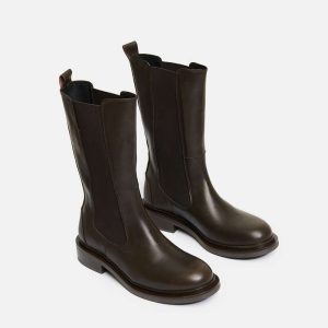 Violet Testa Di Moro