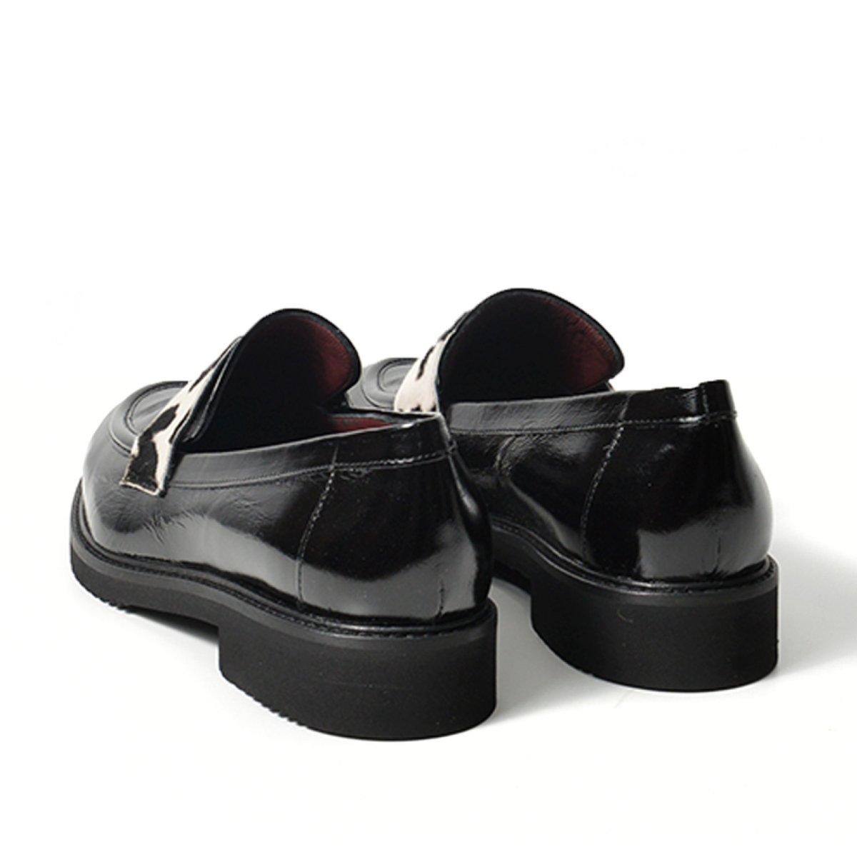 Mocassino in vernice nero e mascherina bianco nera - immagine 3