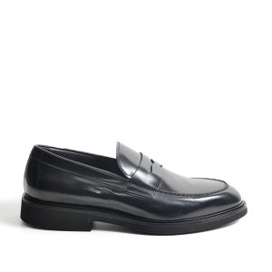 Mocassino in pelle nera