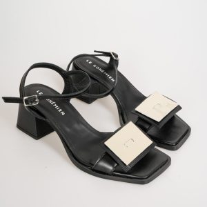 SANDALO CON TACCO RETTANGOLO