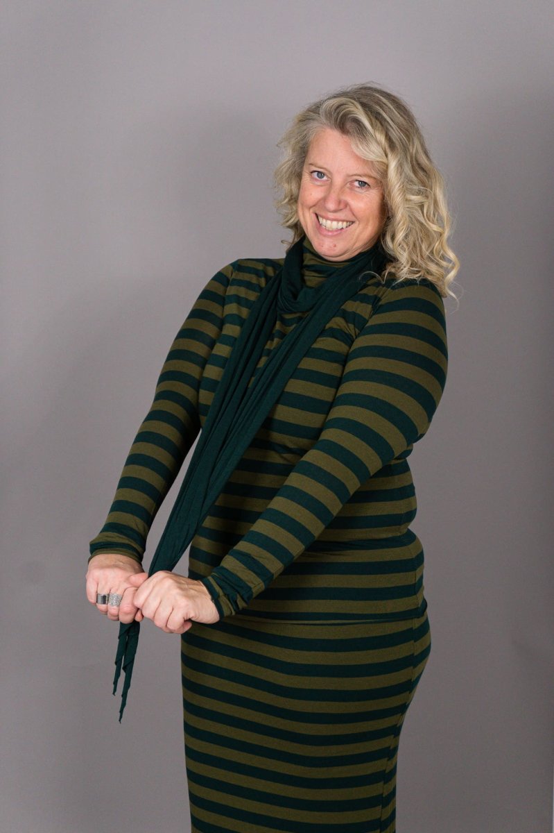 SCIALLANA 25 TINTA UNITA MODAL E LANA - immagine 3